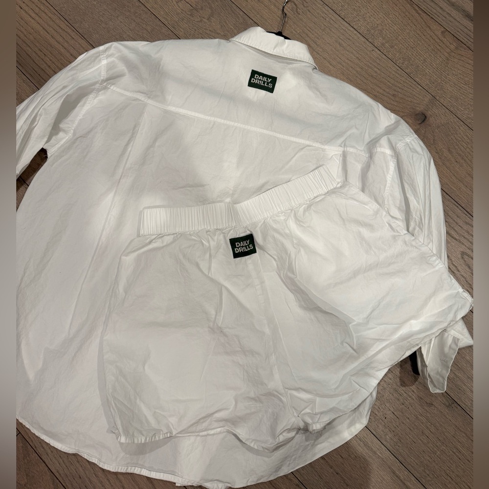 Daily Drills Poplin Button Down & Short Set - Medium - Picture 2 of 5